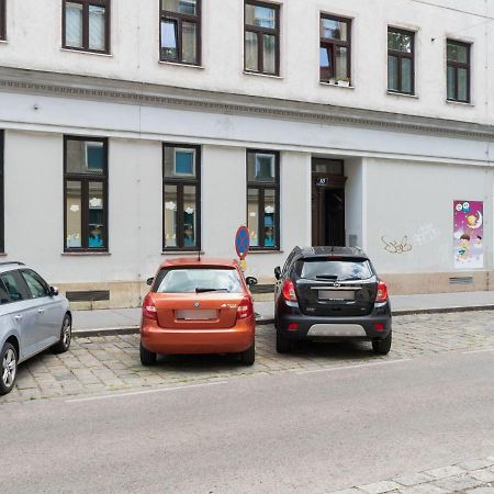 Elegant Apartment In Vienna With Patio エクステリア 写真