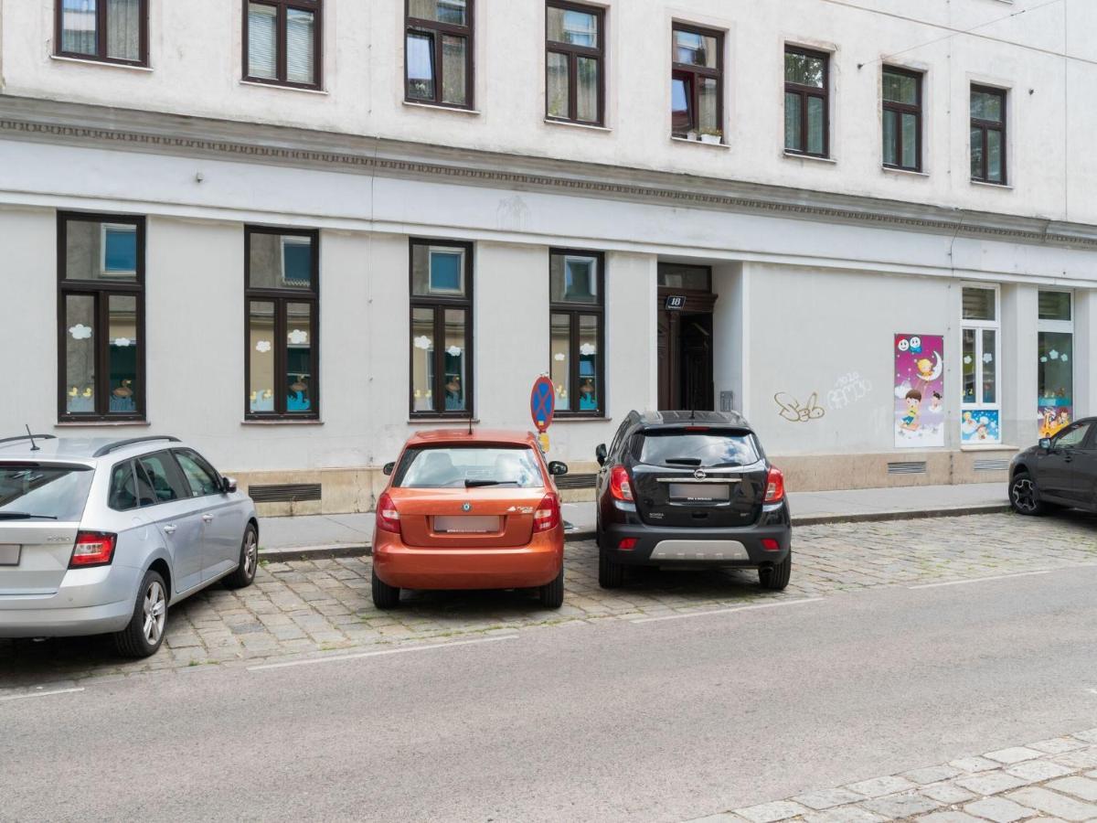 Elegant Apartment In Vienna With Patio エクステリア 写真